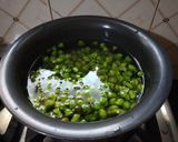 A picture of step 1 of Green Gram Kofta Curry.