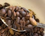 صورة لخطوة 3 من وصفة تحميص القهوة التركية☕️☕️☕️