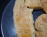 Foto del paso 4 de la receta: Milanesa de merluza al roquefort con papines y espinacas