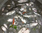 Foto langkah ke 5 dari resep Cumi kuah hitam.