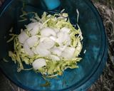 A picture of step 2 of Cabbage bhajiya or pakoda.
