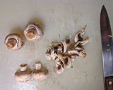 A picture of step 11 of Garlic Pork Salad/Rice Bowl.