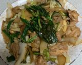 塔香沙茶雞腿拌炒高麗菜的食譜步驟6照片