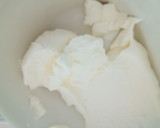Foto del paso 2 de la receta: Crema Airosa de Fresas con Mascarpone