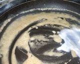 A picture of step 2 of White sauce pasta.