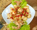 Foto langkah ke 4 dari resep CumBaiGarNyus (Cumi Cabai Garam Makyus).