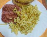 Foto del paso 3 de la receta: Hamburguesa de pollo estilo canario