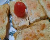 Foto del paso 3 de la receta: Pan con ajo al estilo italiano y sal negra