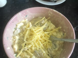 Rissoles Mayo dengan keju Dan sosis