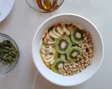 ટ્રોપિકલ‌ યોગર્ટ બાઉલ (Tropical Yogurt Bowl Recipe In Gujarati) રેસીપી સ્ટેપ7ફોટો