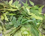 नीम का जूस(neem ka juice recipe in hindi) रेसिपी चरण 1 फोटो