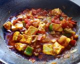 A picture of step 6 of Paneer, Onion and Capsicum sabzi.