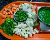 A picture of step 1 of Spinach Pulao.