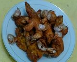 Foto langkah ke 4 dari resep Ayam goreng bawang putih.