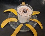 A picture of step 5 of Banana almond chocolate smoothie.