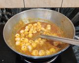 A picture of step 11 of CASHEW CURRY with MAKHANA.