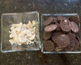 Foto del paso 1 de la receta: Cheesecake cookies-and-cream y frambuesa