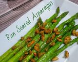 Foto langkah ke 4 dari resep Pan Seared Asparagus.