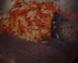 A picture of step 3 of Japanese Okonomiyaki by Leli.