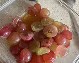 Foto del paso 2 de la receta: Ensalada de uvas asadas