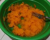 Foto langkah ke 1 dari resep Pumpkin Cake (no mixer).