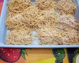 Foto langkah ke 4 dari resep Mie telor wortel.