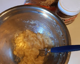 Foto del paso 1 de la receta: Galletitas sin harina y sin azúcar