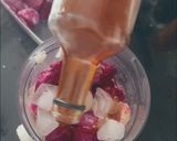Foto langkah ke 2 dari resep Banana & Avocado Smoothies (Jus seperti di Boost).