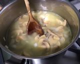 Une image de l'étape 5 de Sauce fromagère au jambon, champignons, câpres et deux fromages (pour pâtes).