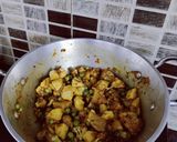 फ्राई आलू गोभी (fry aloo gobi recipe in Hindi) रेसिपी चरण 4 फोटो