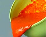Une image de l'étape 2 de Gaspacho de tomates et poivrons grillés.