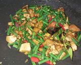 Foto langkah ke 5 dari resep Tumis Tempe Kacang Panjang.