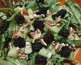 Foto del paso 2 de la receta: Ensalada verde con kiwi y zarzamora