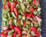 Rebarbarás-epres morzsapite szénhidrátszegény recept fázis 5 fotója