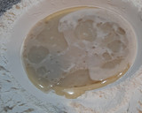 Foto del paso 2 de la receta: Pizza casera con masa de leudado lento