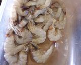 Foto langkah ke 2 dari resep Oseng Udang Lombok Ijo.