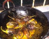 A picture of step 8 of Ennai Kathirikai (Oily Brinjal).