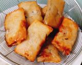 Hình bước làm 5 của món Lá gói chả giò bằng bột mì