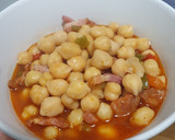 Foto del paso 4 de la receta: Garbanzos con chorizo y bacon