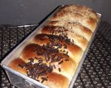 Foto langkah ke 4 dari resep Roti sobek.