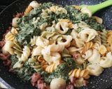 Foto del paso 1 de la receta Pasta con espinacas y carne picada