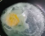 Foto langkah ke 1 dari resep Mie kuah Telur.