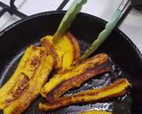 A picture of step 3 of Sweet bananas,pan fried.