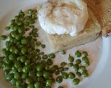Foto del paso 6 de la receta: Bacalao con guisantes y huevo poché