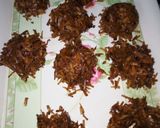 A picture of step 13 of Coconut Candle.