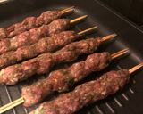 صورة لخطوة 3 من وصفة كباب لحم - Kabab 🍢🍖