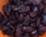 A picture of step 1 of Kidney beans patties.
