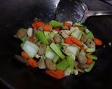 Foto langkah ke 3 dari resep Capcai Goreng.