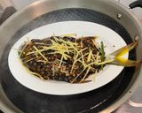 Foto langkah ke 3 dari resep Steamed fish with black bean sauce.