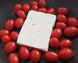 Foto del paso 1 de la receta Nidos de espinacas con queso feta